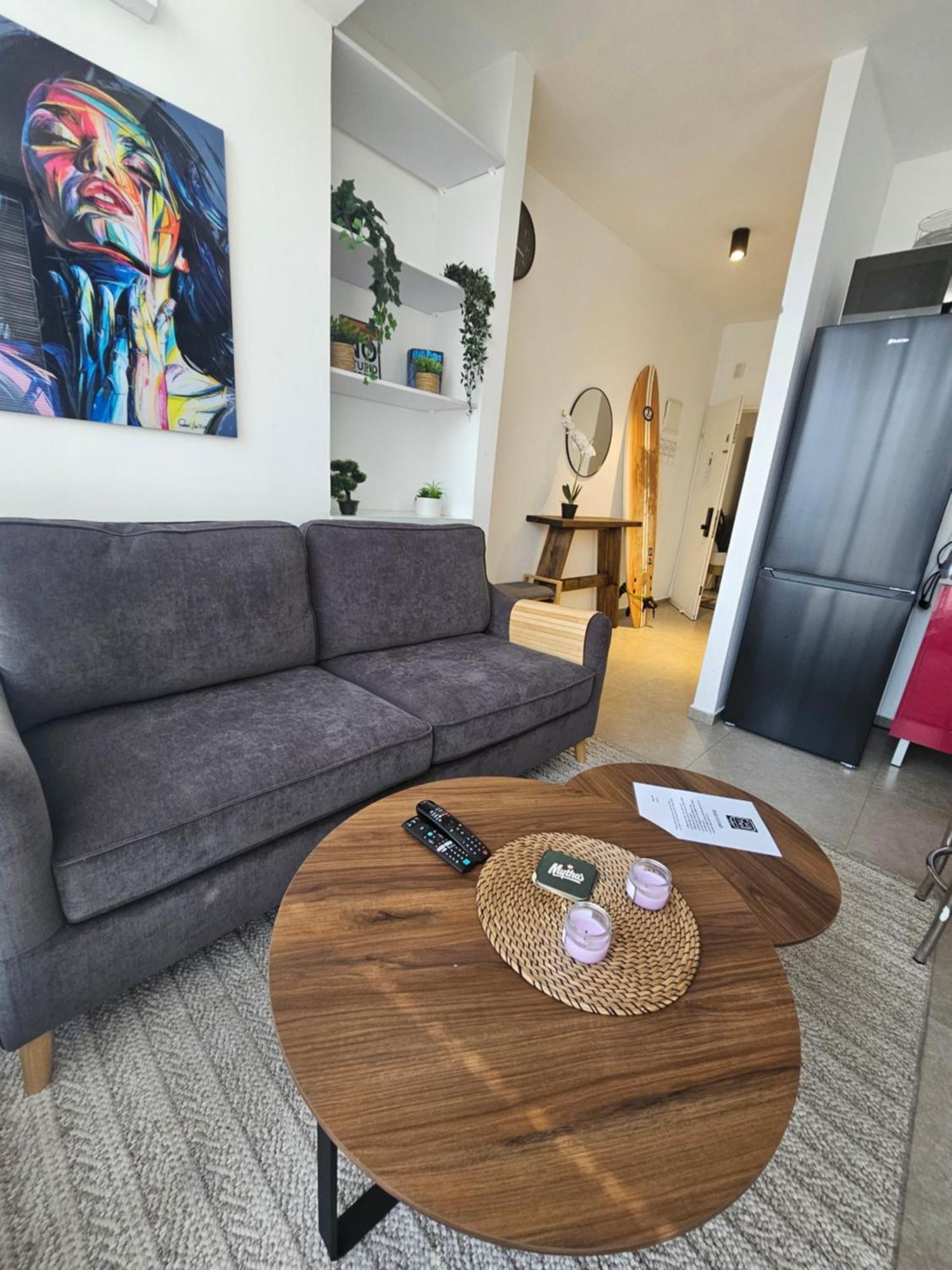 Hayarkon 24 Beach Apartment Tlv Tel Aviv Bagian luar foto