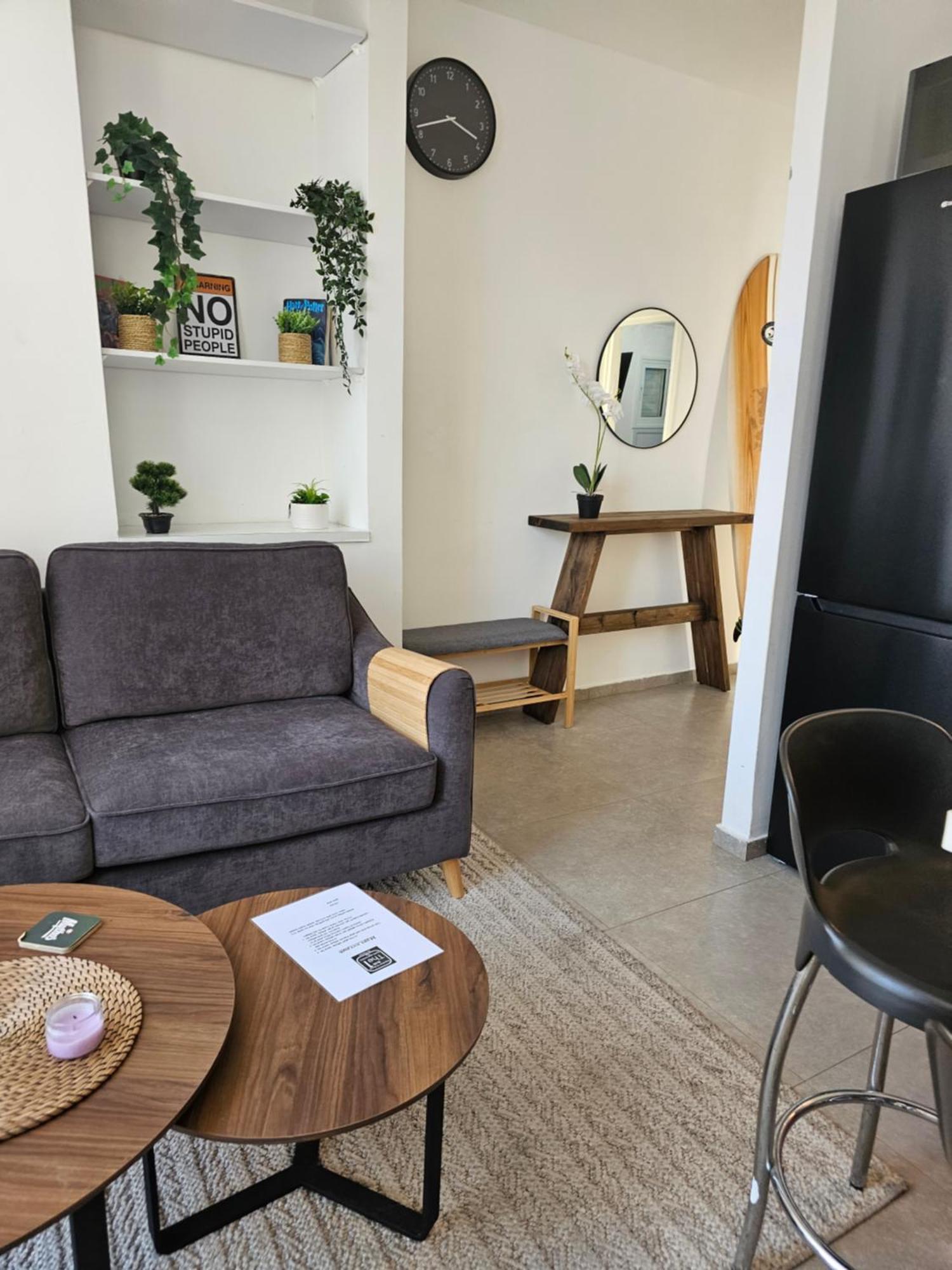 Hayarkon 24 Beach Apartment Tlv Tel Aviv Bagian luar foto